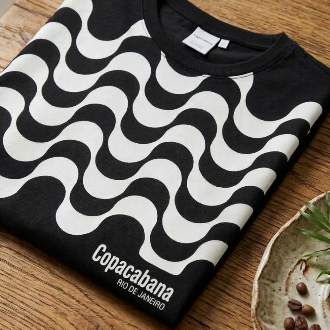 Camisa Brasil Feminina tipo Cropped Calçadão Copacabana Preta — Oversized